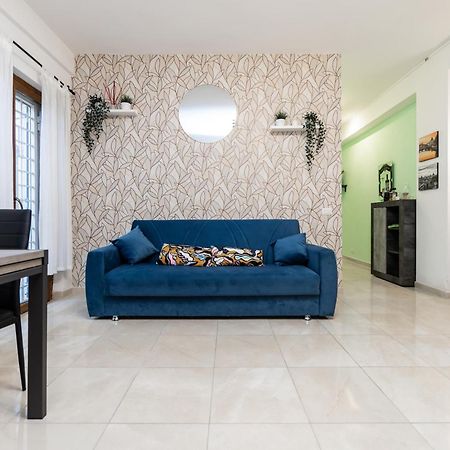 Lotus - Appartamento Sul Mare A Ostia Con Giardino Relax エクステリア 写真